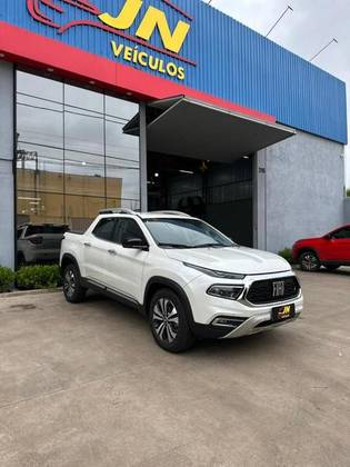 FIAT TORO 2.0 16V TURBO DIESEL VOLCANO 4WD AT9 FIAT TORO 2.0 16V TURBO DIESEL VOLCANO 4WD AT9